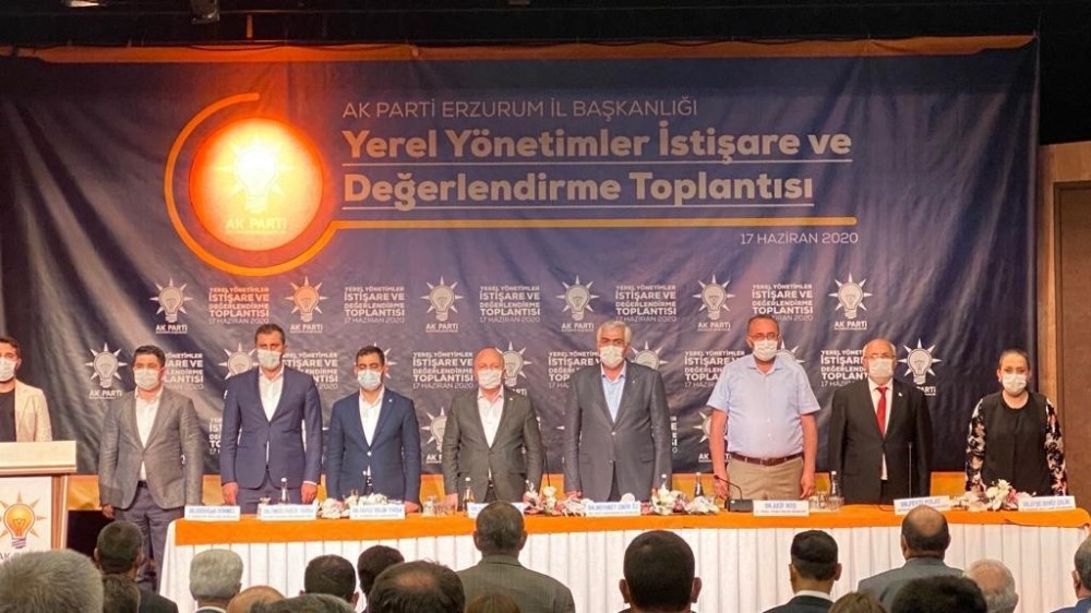 Ak Parti Yerel Yönetimler İstişare toplantısı yapıldı 