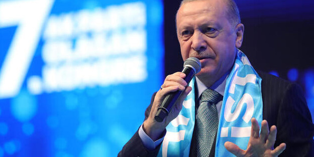 AK Parti'de 25 ilin başkanı değişti