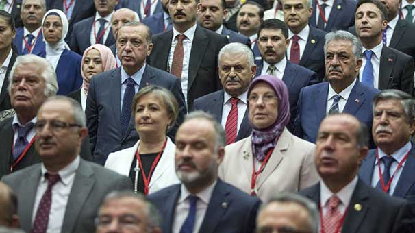 AK Parti'de Başbakan Binali Yıldırım'a yeni unvan