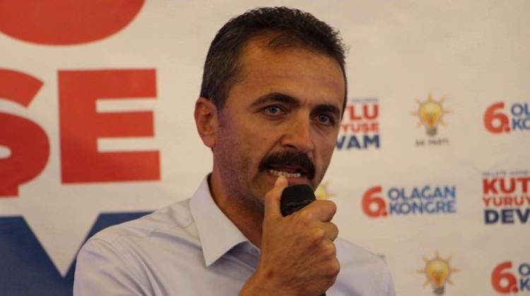 AK Parti'de bir il başkanı daha istifa etti