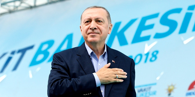 AK Parti'de büyük dönüşüm... Yarısı değişecek!