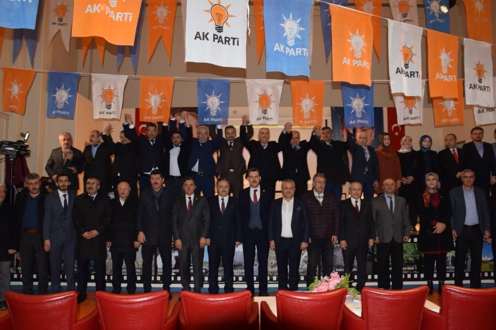 AK Parti’de kongre süreci başladı 