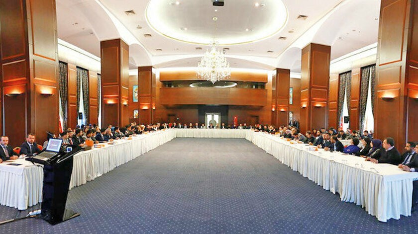 AK Parti’de Siyaset Akademisi başlıyor