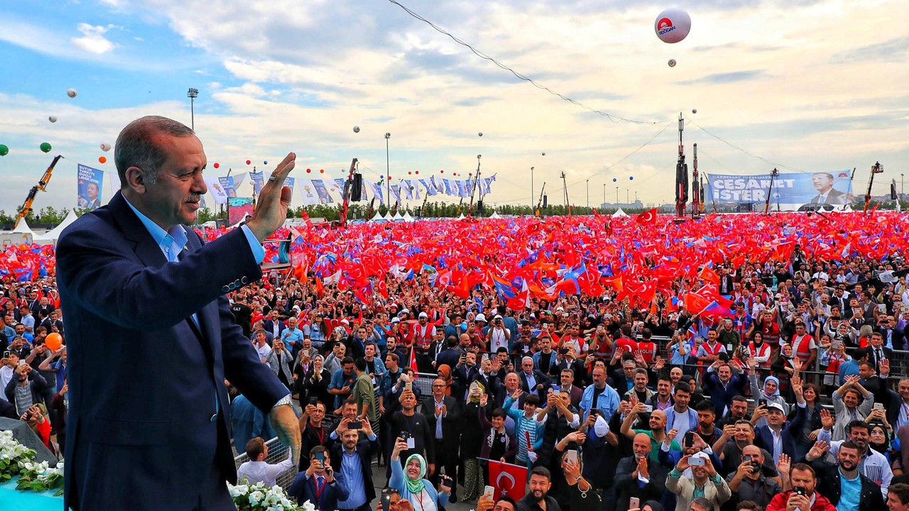 AK Parti'de yerel seçim hazırlığı! İstanbul yeniden fethedilecek! İşte en önemli 6 sorun