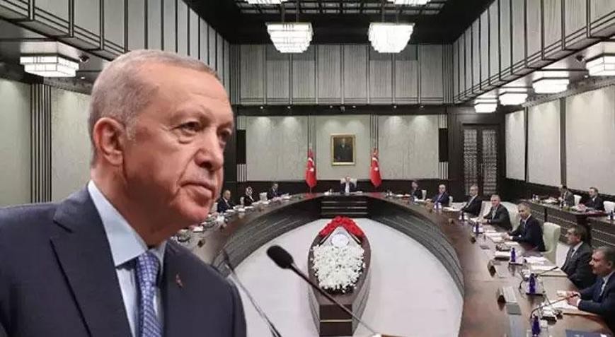 AK Parti’deki uçan kuştan bile haberi olan Abdulkadir Selvi’den flaş iddia! O bakanların değişmesi bekleniyor