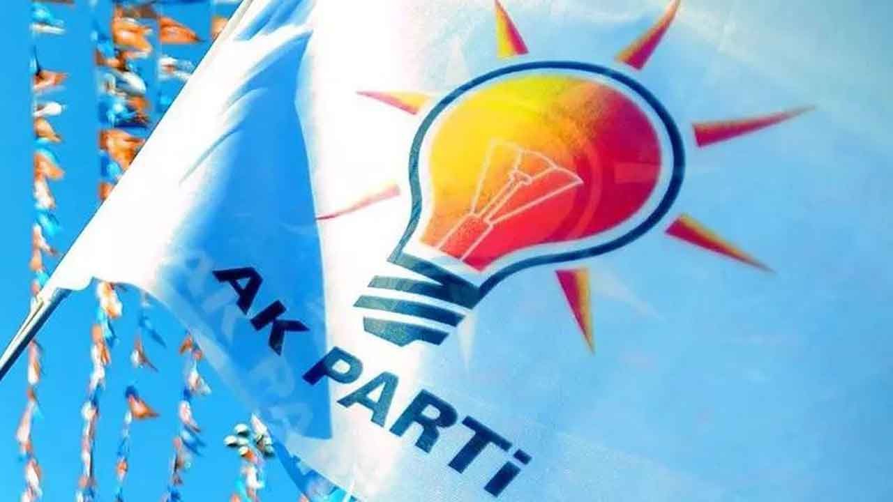 AK Parti'den 23. yıla özel kampanya: #SizBunuOkurken AK Parti yeni bir projeyi daha hayata geçirdi