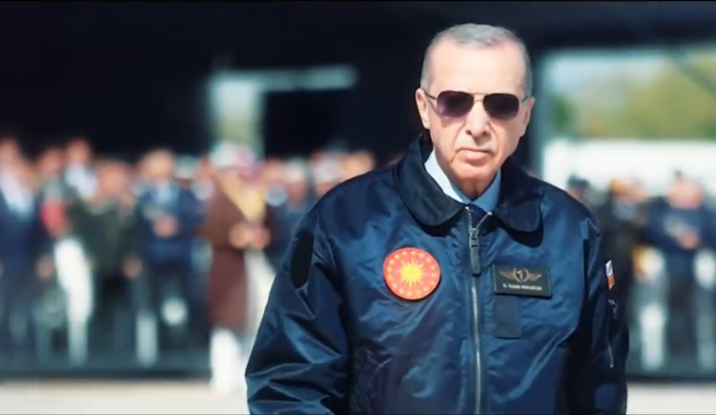 AK Parti’den Başkan Erdoğan’a yeni şarkı: Dombra’dan sonra büyük ses getirecek