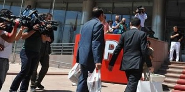 AK Parti'den CHP'ye kandil simidi