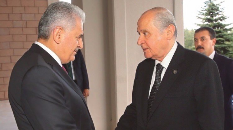 AK Parti'den MHP liderine 2 teklif