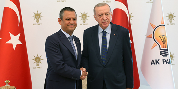 AK Parti'den görüşmeye ilişkin açıklama: Cumhurbaşkanı Erdoğan Özel'e iade-i ziyarette bulunacak!