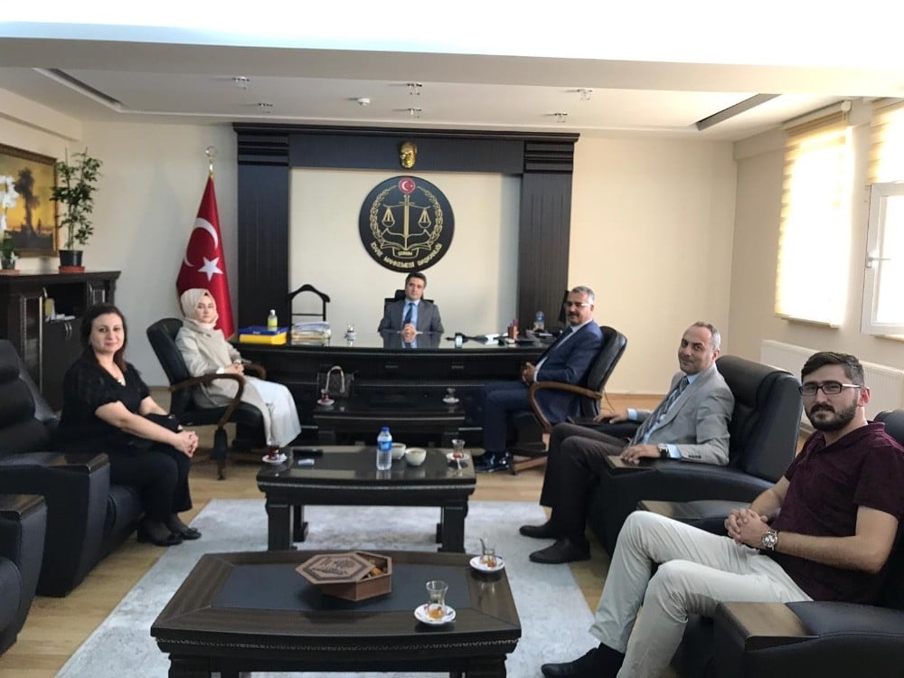 AK Parti’den İdare Mahkemesi ve Baro’ya ziyaret 