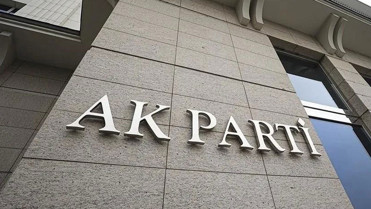 AK Parti'den iftira paylaşımlarına tepki: Karanlık odaklar iş başında! Kirli senaryolara izin verilmeyecek