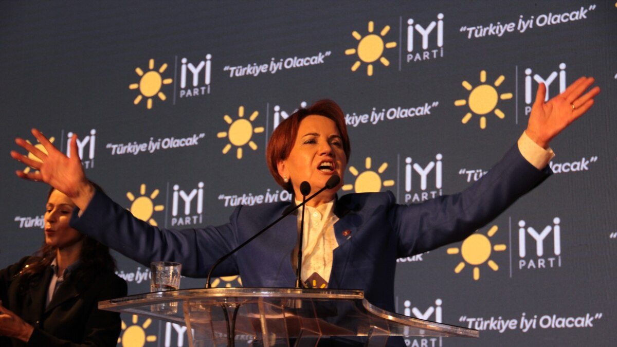 AK Parti’den İYİ Parti'ye şok transfer! Tahmin bile edemeyeceksiniz! O isim, belediye başkan adayı oldu, ağızlar açık kaldı