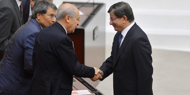 AK Parti'den MHP'ye 2 seçenek