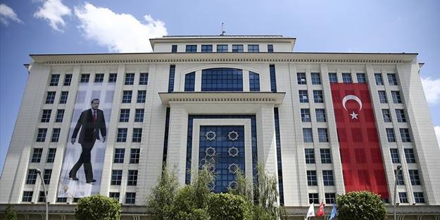 AK Parti'den o anket şirketine tokat gibi cevap!