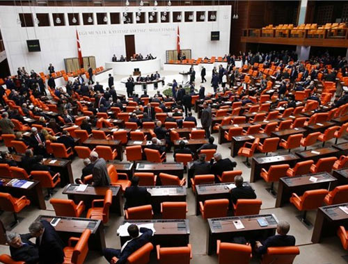 Ak Parti'den sürpriz karar!