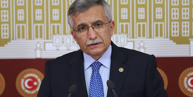 AK Parti'den Türk halkını hedef alan Metin Akpınar'a tepki!