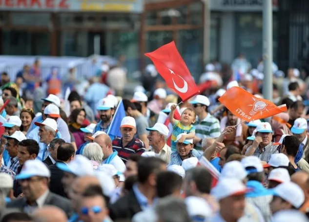 AK Parti’den yeni hedef! Erdoğan 85 milyona davette bulunmuştu