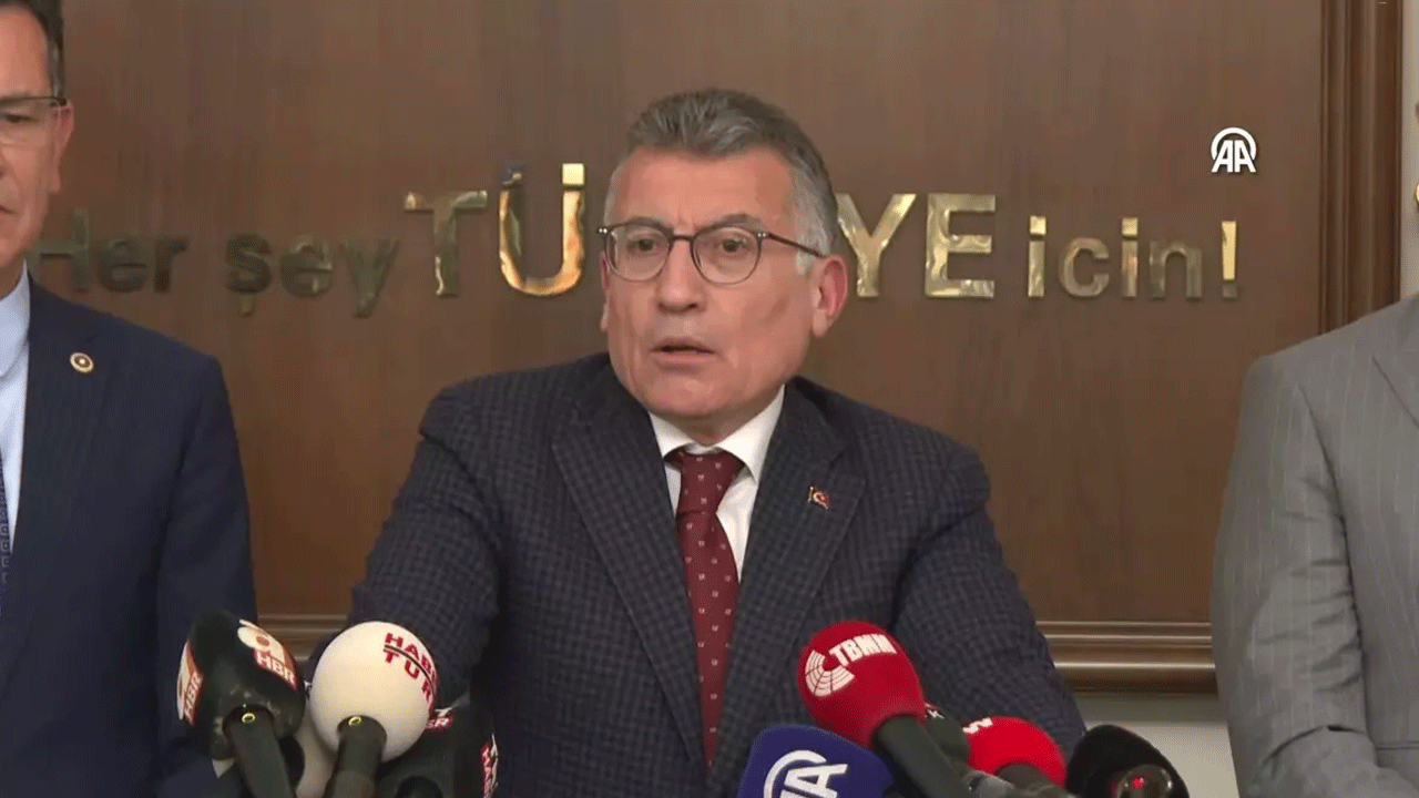 AK Partili Güler, Özgür'ü yerin dibine soktu