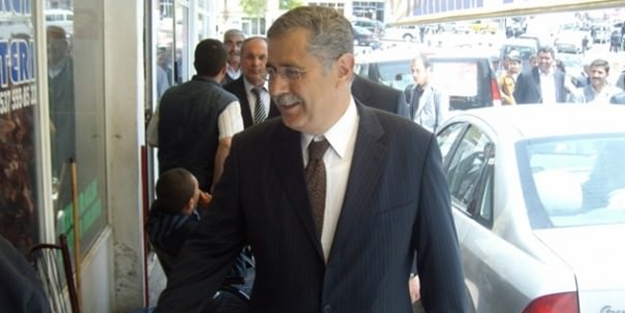 AK Partili aday ne yapacağını şaşırdı!