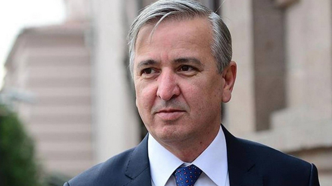 AK Partili Aydın Ünal: 'Anadolu ihtilalini kabulleneceksiniz' diye yazdı!