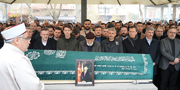 AK Partili Başkan Uysal son yolculuğuna uğurlandı