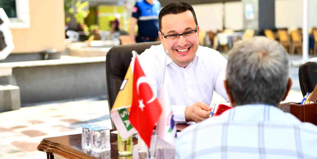AK Partili başkandan görülmemiş uygulama! Dünyanın en büyük makam odası
