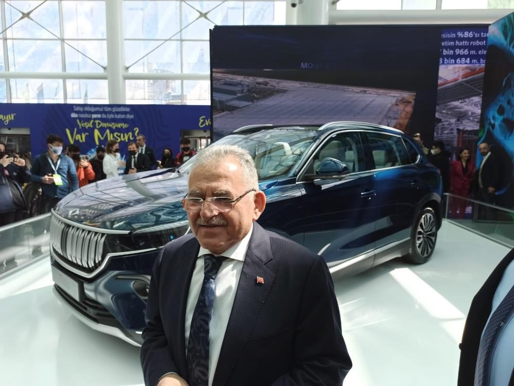 AK Partili başkandan TOGG jesti