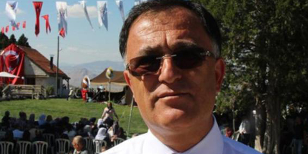 AK Partili Belediye Başkanı ihraç edildi