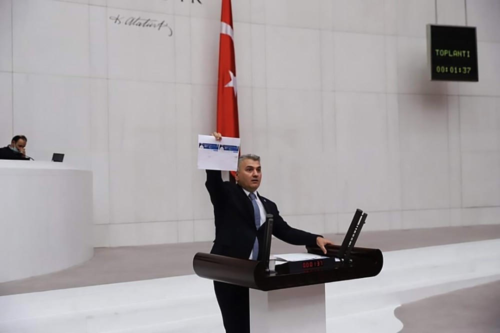 AK Parti’li Canbey’den HDP ve CHP’ye: 