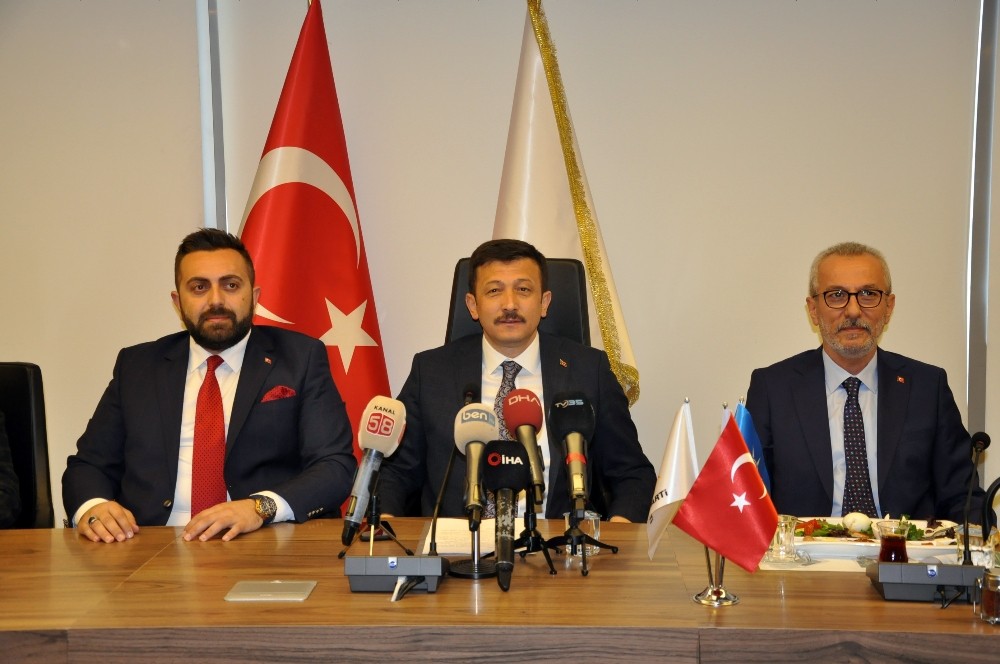 AK Parti’li Dağ’dan üçüncü ’Tunç Soyer’ toplantısı 