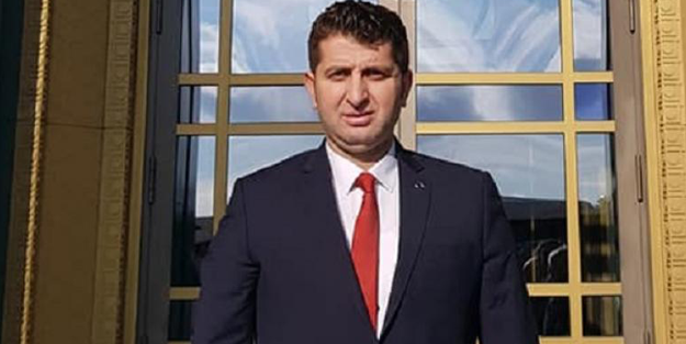 AK Partili başkan ihraç edildi