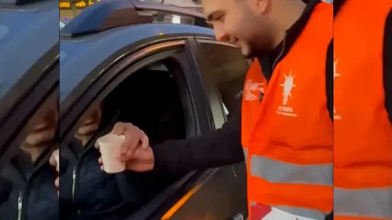 AK Partili gençlerden anlamlı davranış