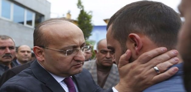 AK Parti'yi yasa boğan ölüm, herkes oradaydı