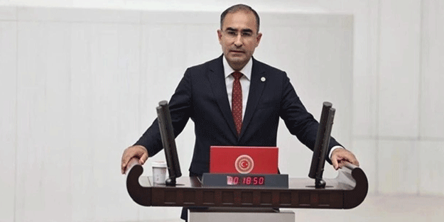 AK Partili isim ayar verdi! TSK’ya iftira atanların bozkurt rahatsızlığı