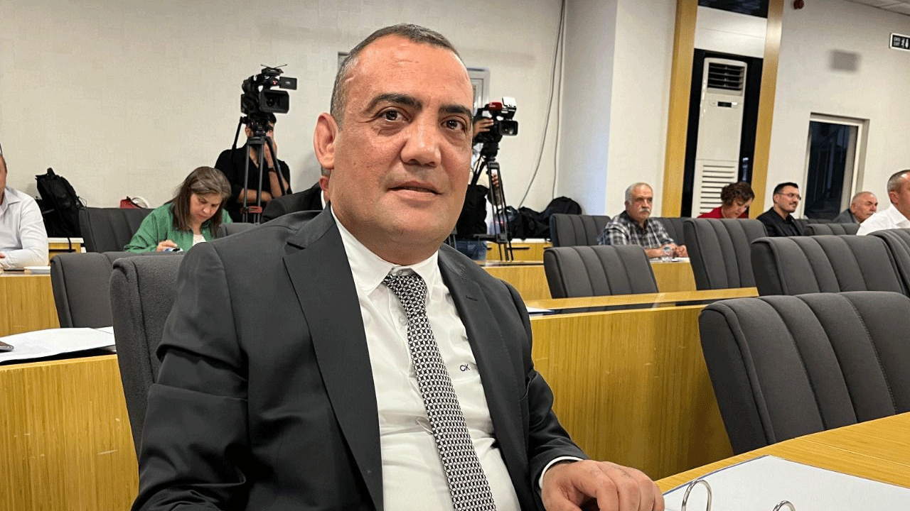 AK Partili isim ifşaladı: O şehir adeta peşkeş çekiliyor!