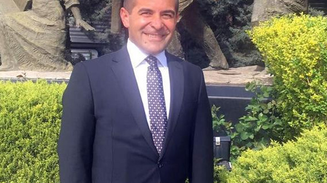 AK Partili isme suikast girişimi!