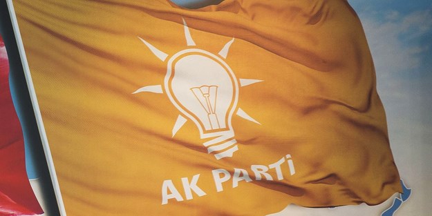 AK Parti'den rekor geldi