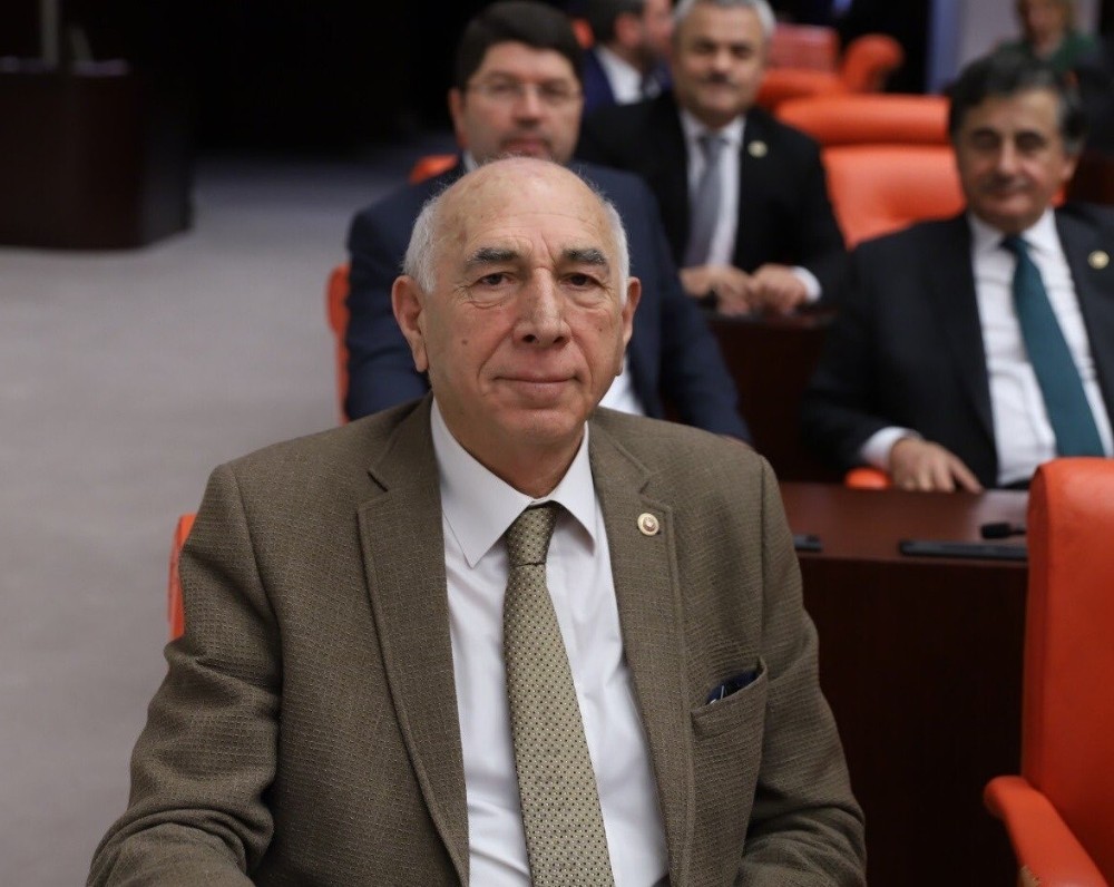 AK Parti’li Kartal’dan ’27 Mayıs’ mesajı 