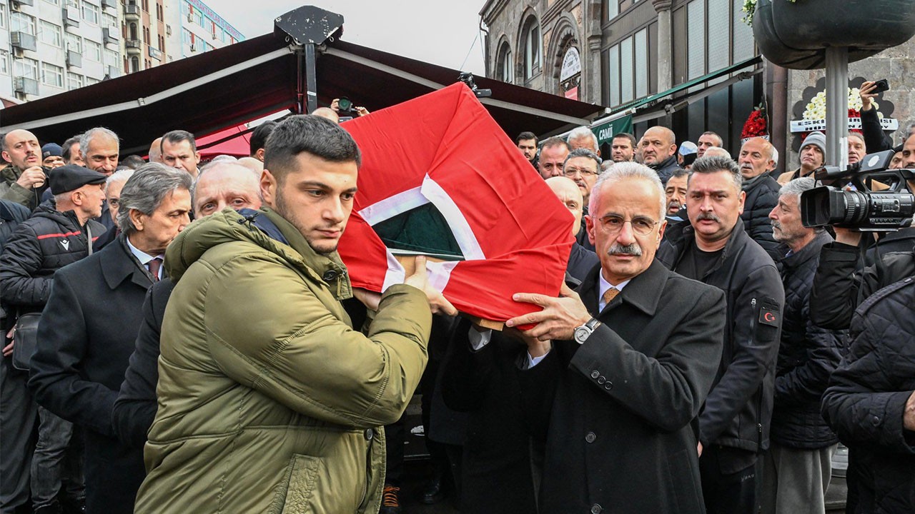AK Parti’li Köseoğlu’nun acı kaybı
