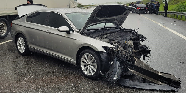 AK Partili Milletvekili Susurluk'ta trafik kazası geçirdi!