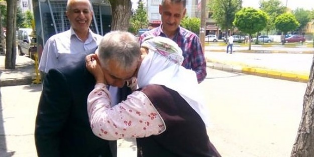 AK Partili olduğunu anlayınca...