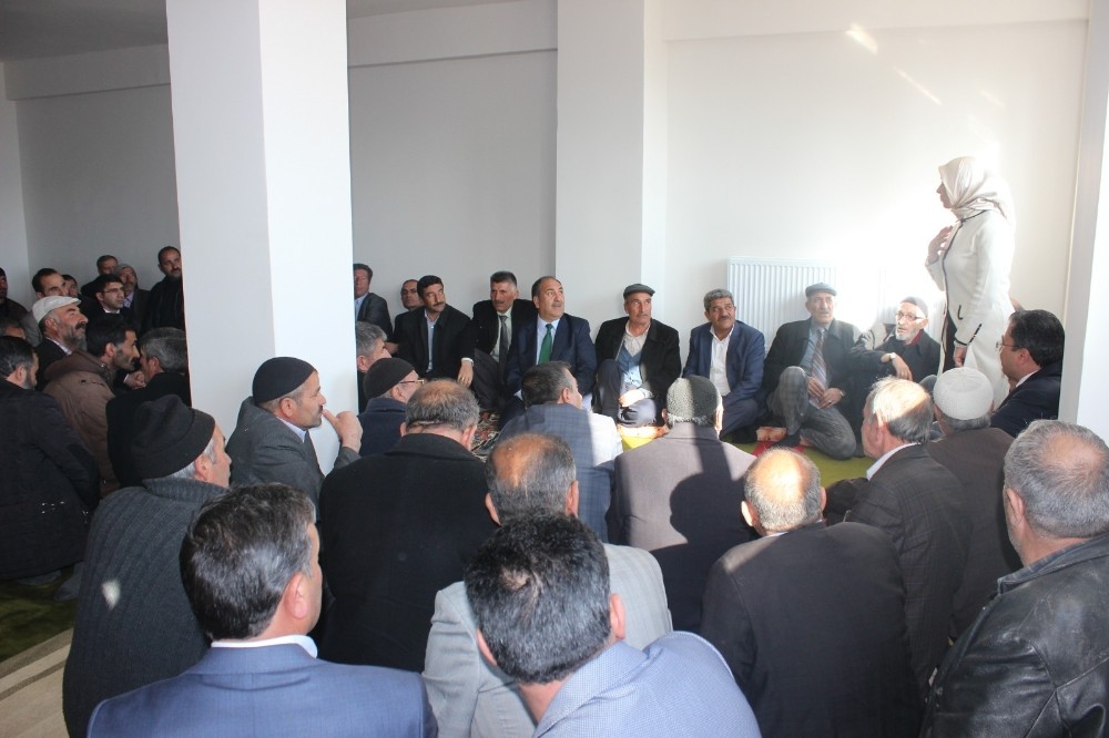 AK Partili Taşkesenlioğlu: “Söz konusu toplantı asla camide yapılmamış, köy konağında düzenlenmiştir” 