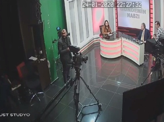 AK Partili vekil canlı yayında depreme yakalandı