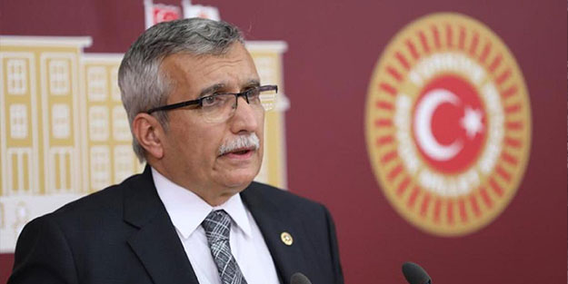 AK Parti'li vekil de Beşiktaş'tan ayrıldı