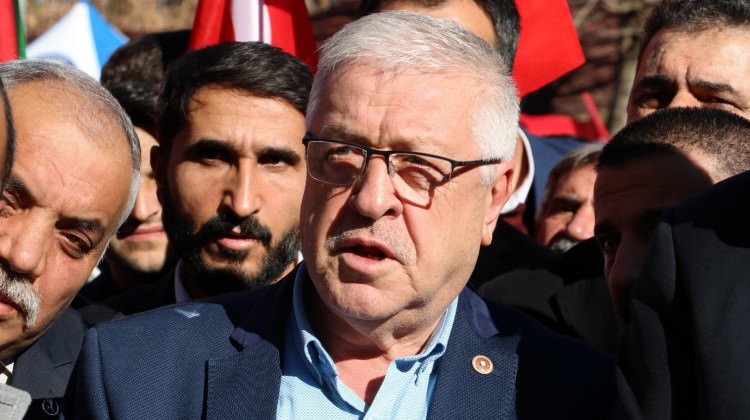 AK Partili vekil Uzer'den Kabe imamına tepki