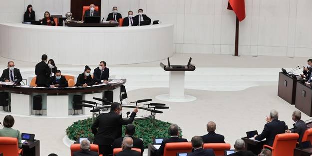 AK Partili vekilin sözleri CHP, HDP ve İP'i çıldırttı! TBMM Genel Kurulunda 'zillet ittifakı' tartışması