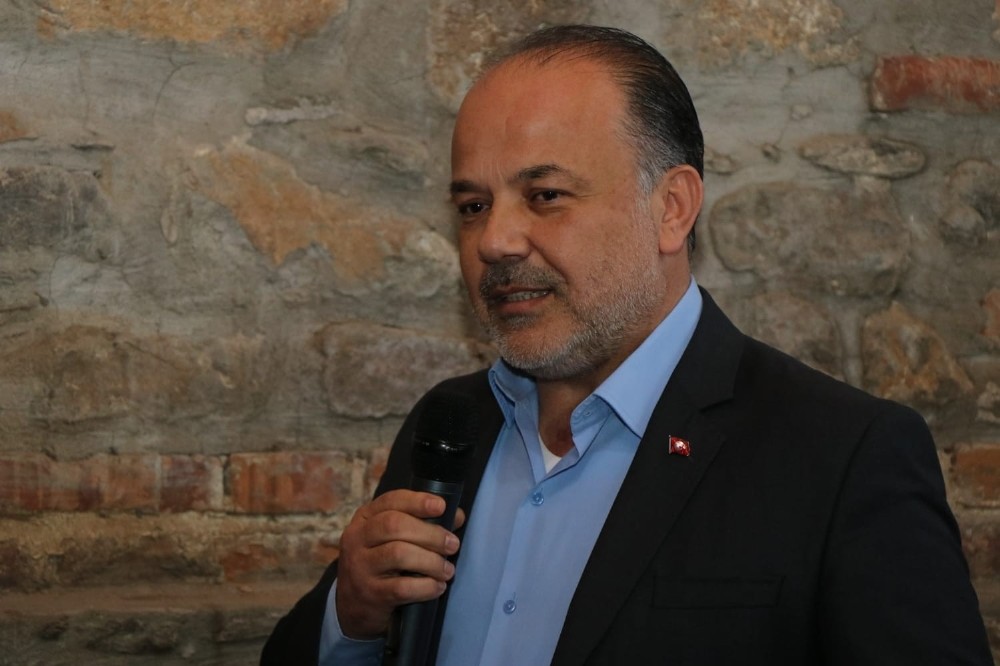 AK Partili Yavuz’un 10 Ocak Çalışan Gazeteciler Günü mesajı 