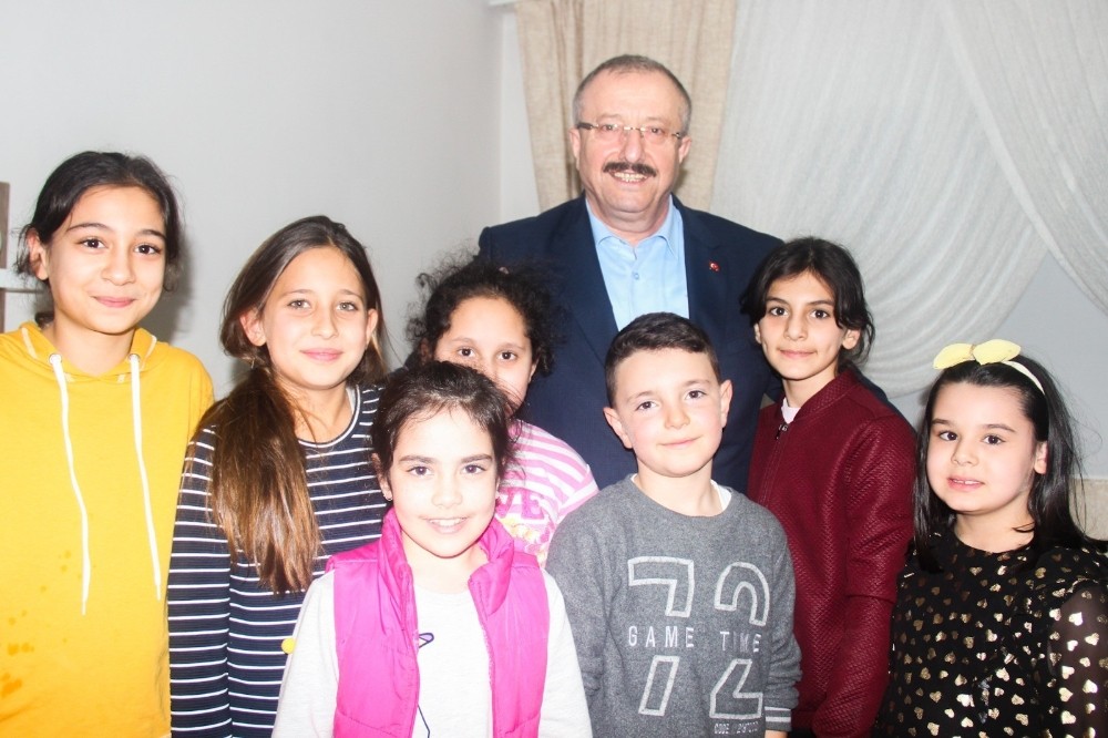 AK Partili Yılmaz: Cumhuriyet tarihinin en büyük eğitim atağını yapacağız