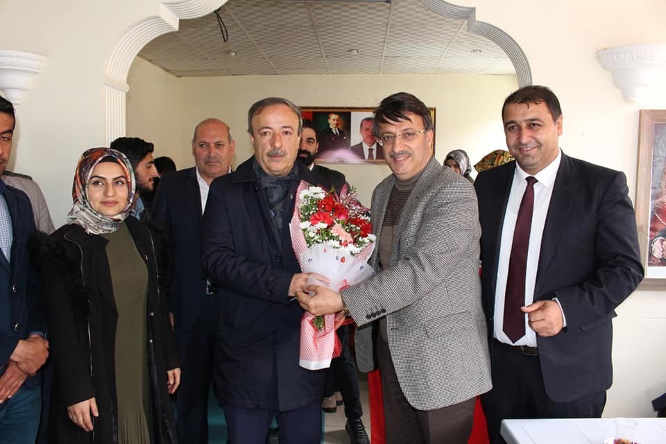 AK Parti’lilerden Başkan Arvas’a ziyaret 